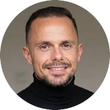 Laurent Chapusot, vendeur Amazon actif et fondateur de FBA Lab